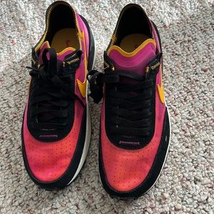 Women’s/ Youth Nike 2021 Waffle One ‘Active Fuschia’
